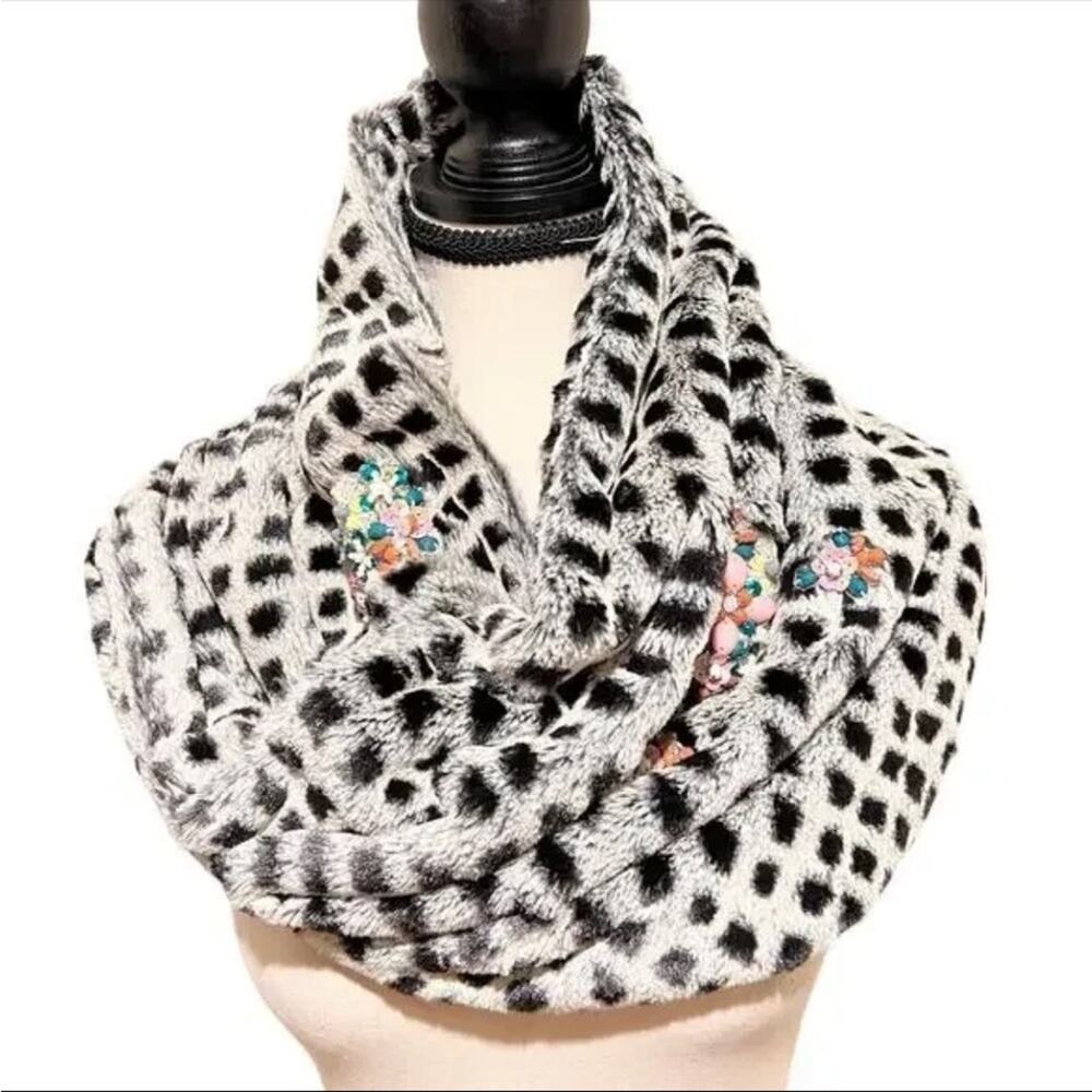Sleeping on Snow Anthropologie Jeweled Faux Fur Scarf NWOT